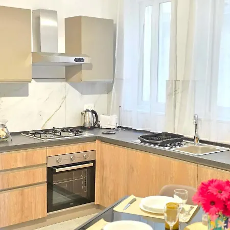 Solaria - Beachside 2br In Apartmán *
