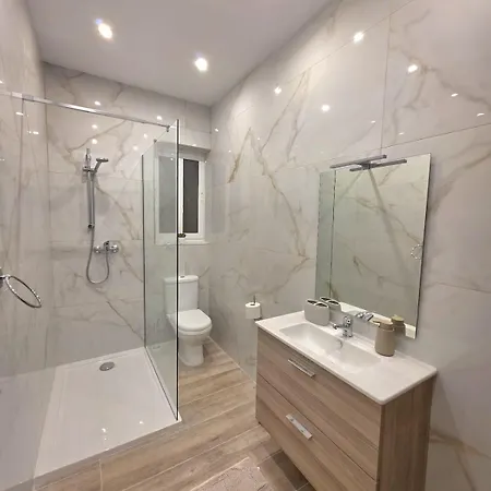 Apartmán Solaria - Beachside 2br In St. Paul's Bay